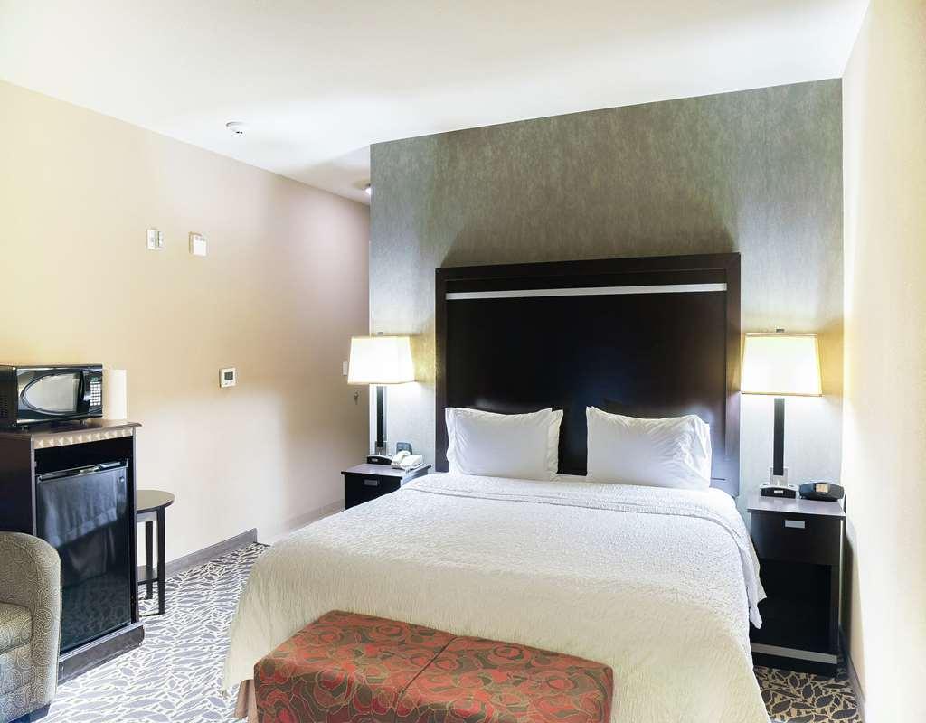 Hampton Inn & Suites Bay City Szoba fotó