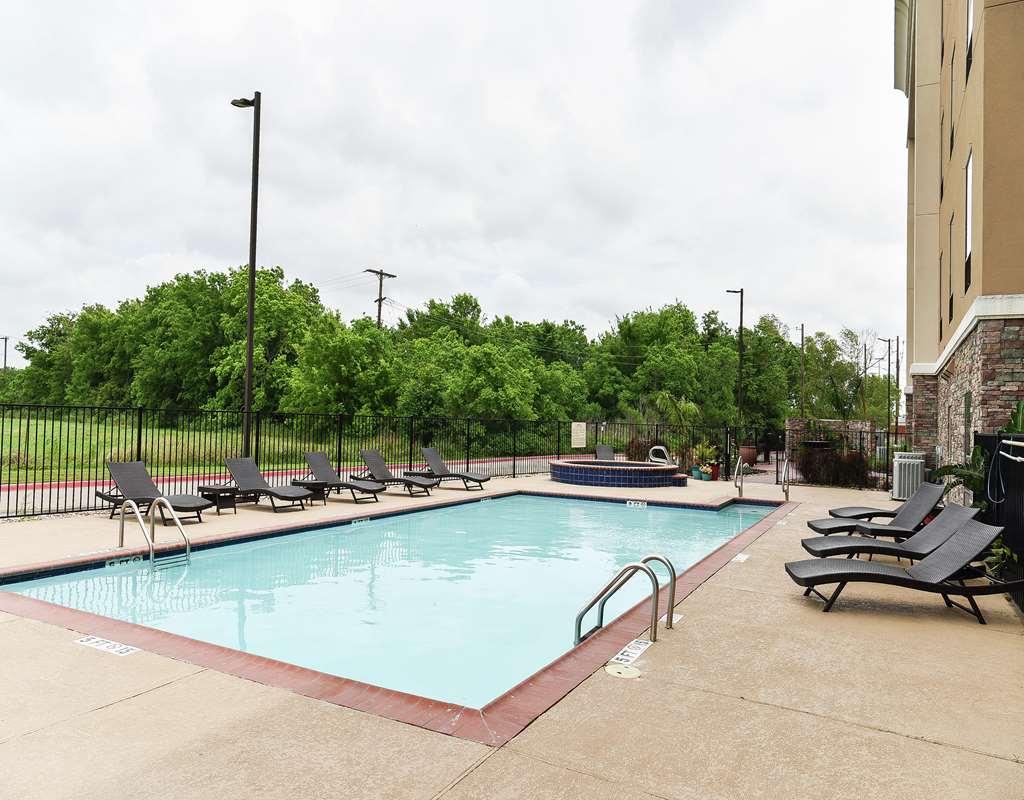Hampton Inn & Suites Bay City Létesítmények fotó