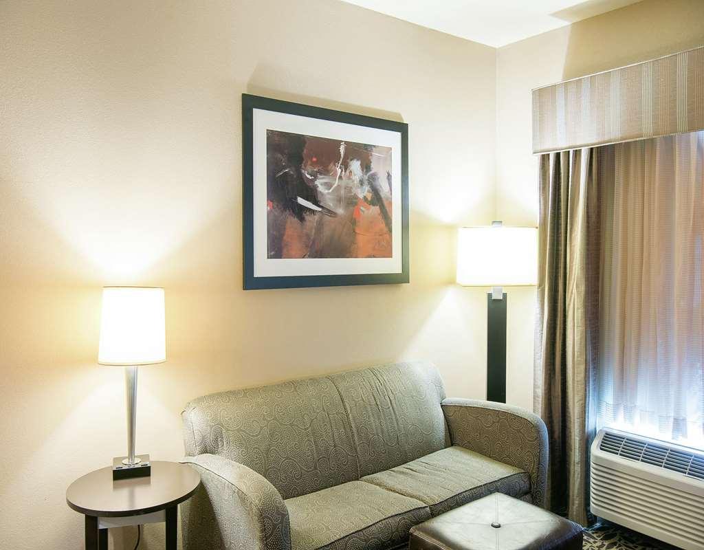 Hampton Inn & Suites Bay City Szoba fotó